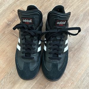 Black Adidas Sambas Men’s 7 / Women’s 8.5 Worn Twice
